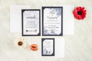 zaproszenia-granatowe